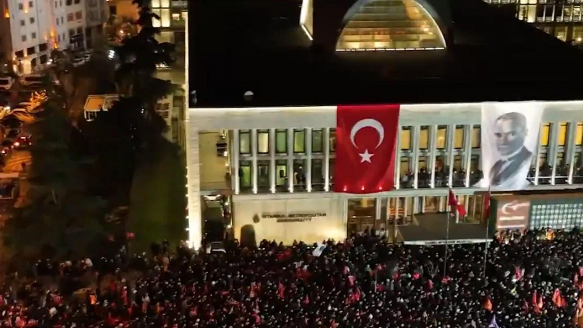  لە چوار پارێزگای توركیا دژی دەستگیركردنی سەرۆكی گەورە شارەوانی ئیستانبوڵ خۆپیشاندان بەڕێوەدەچێت