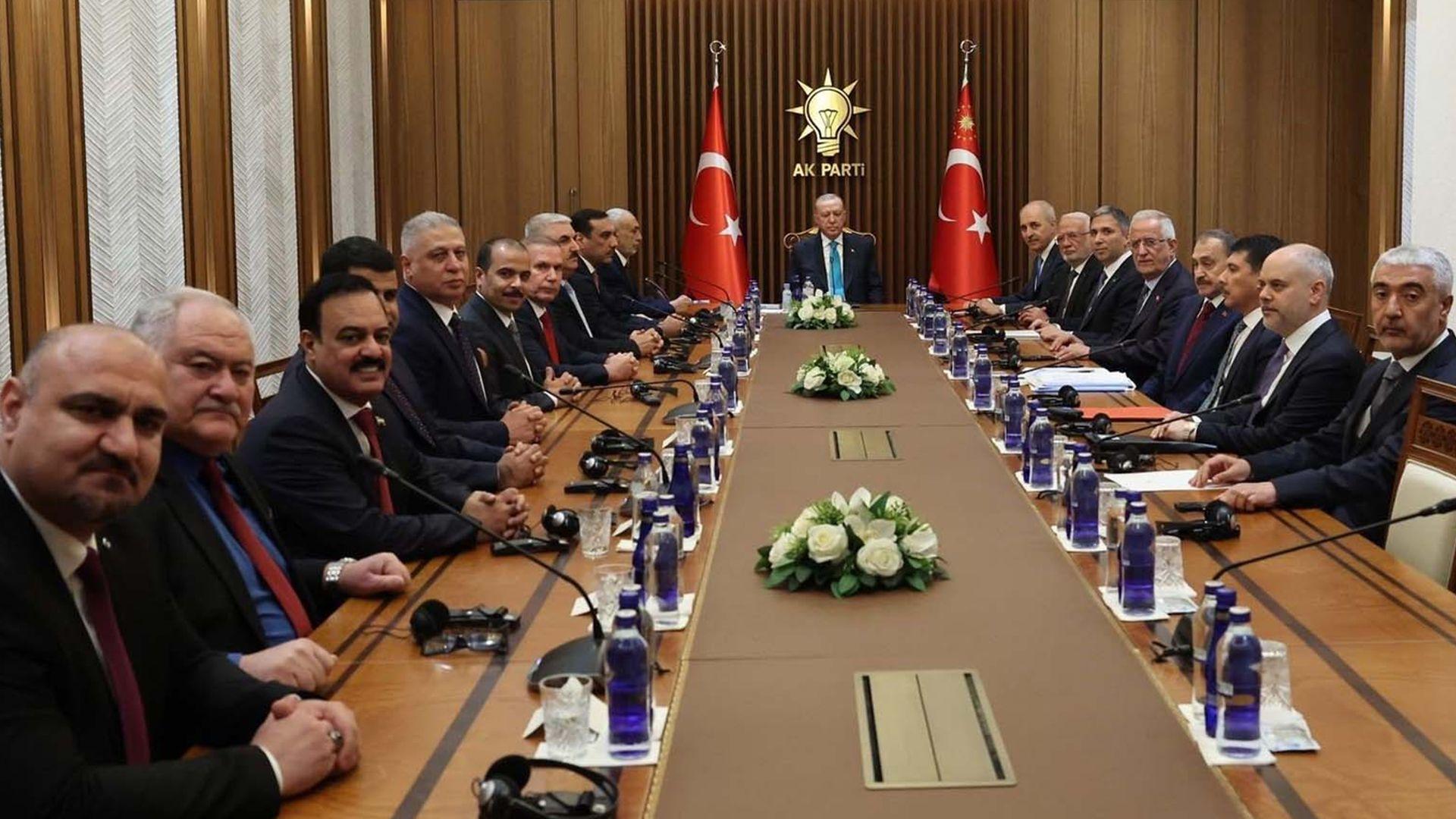  بە ئەندامێتی پەرلەمانتارانی یەكێتی وەفدێكی ئەنجومەنی نوێنەرانی عیراق  لە ئەنقەرە لەگەڵ ئەردۆغان كۆبوونەوە