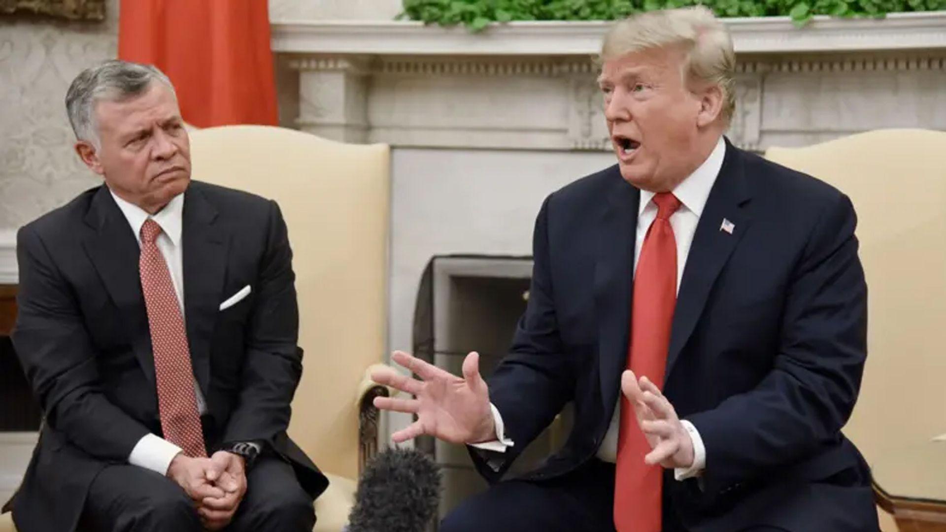 دۆناڵد ترەمپ و شای ئوردن لە كۆشكی سپی كۆبوونەوە