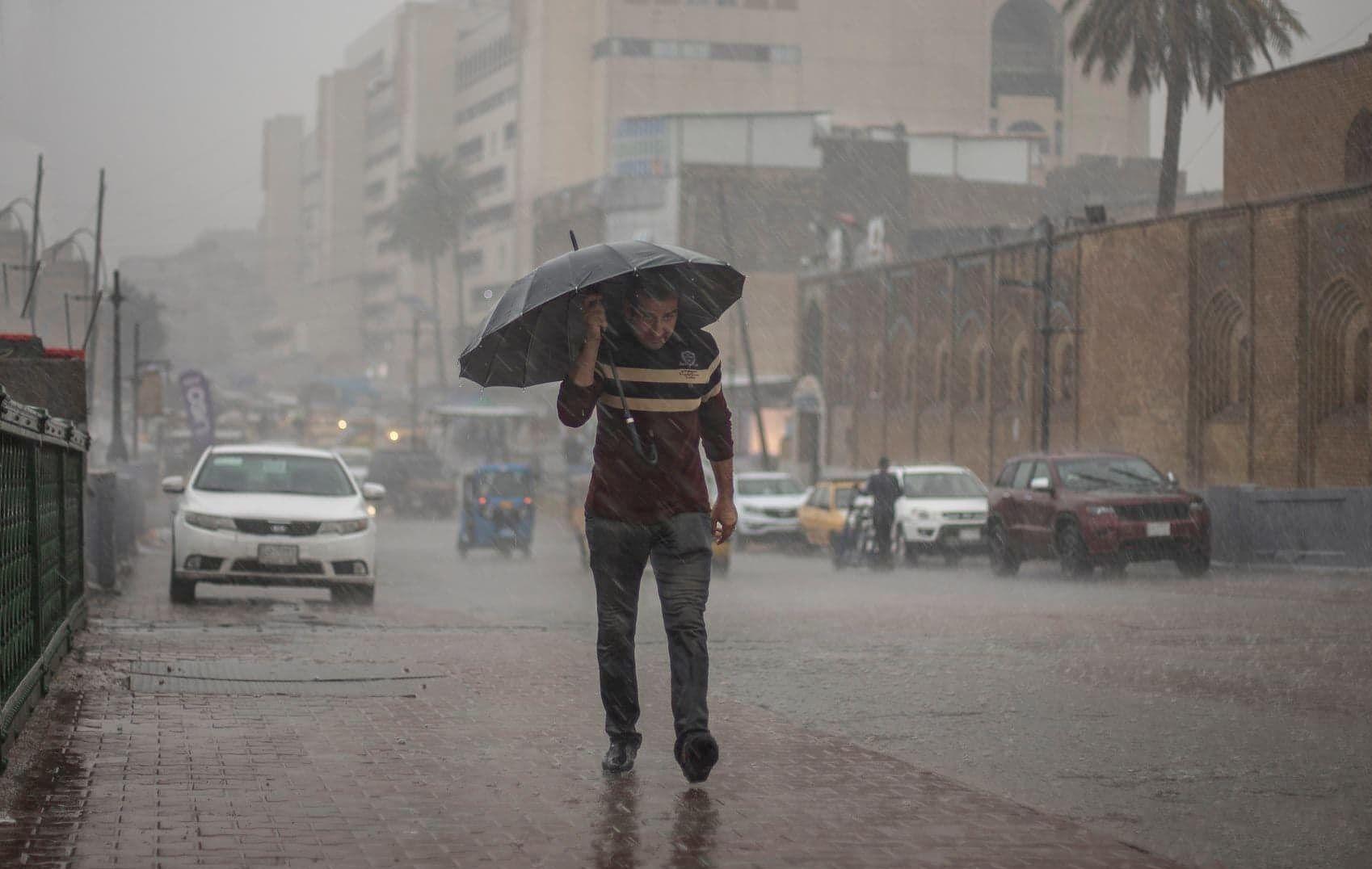 طقس العراق.. تساقط الأمطار وارتفاع طفيف بدرجات الحرارة