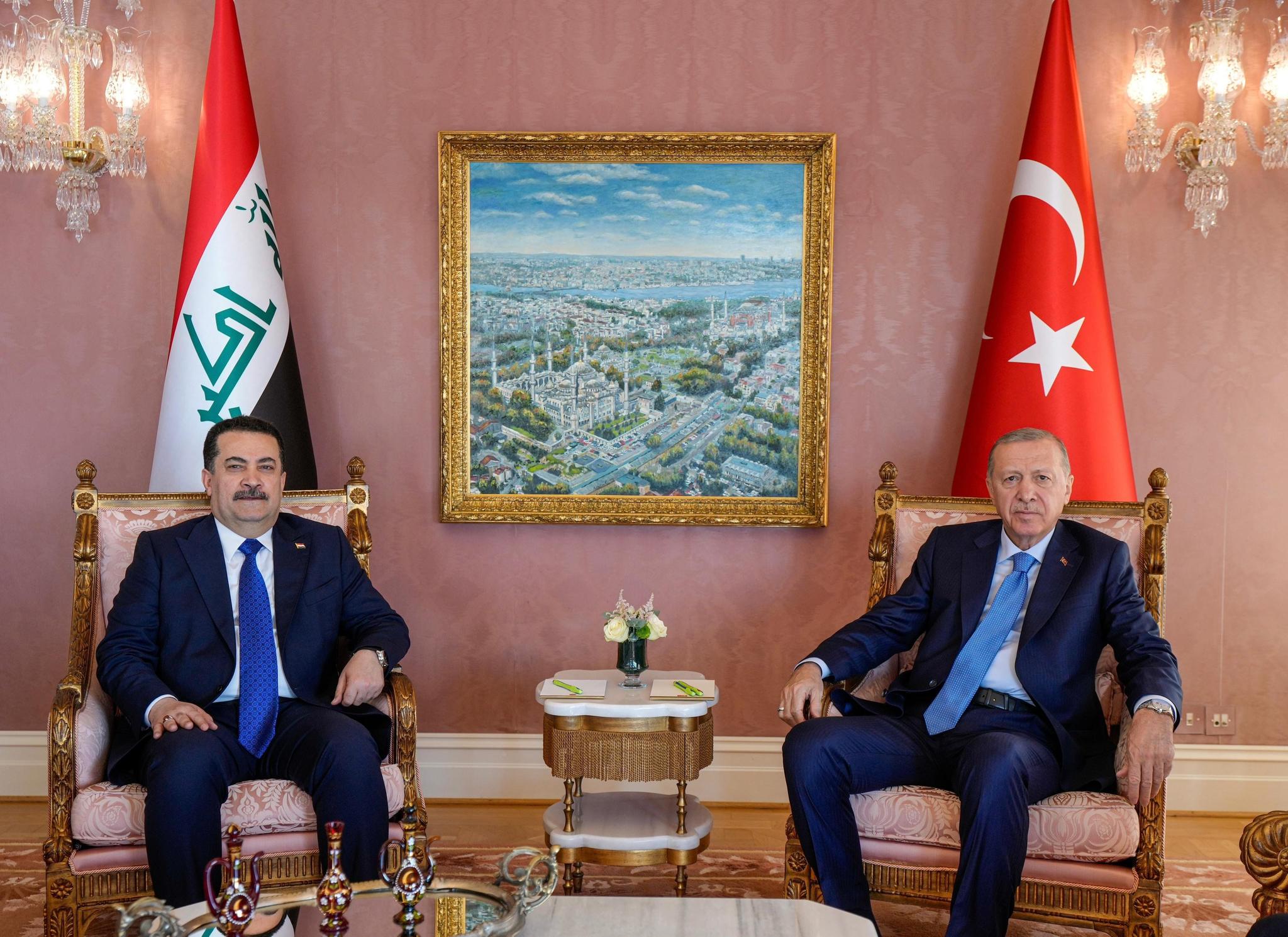 السوداني واردوغان يبحثان توحيد المواقف إزاء التطورات الخطيرة في المنطقة