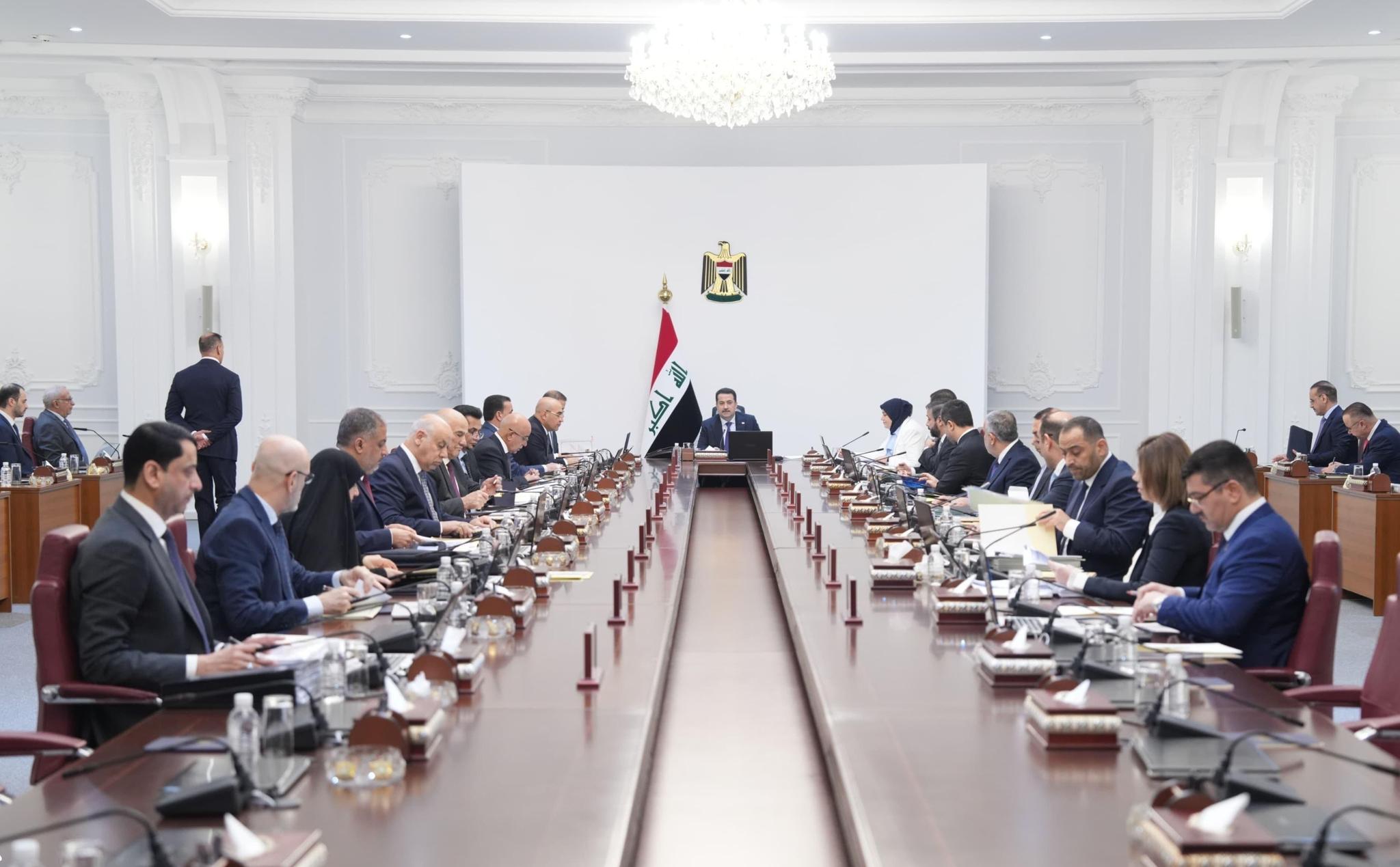 مجلس الوزراء يصدر قرارات تخص توقيتات الدوام بالمؤسسات الحكومية وتقليص ساعات العمل في رمضان