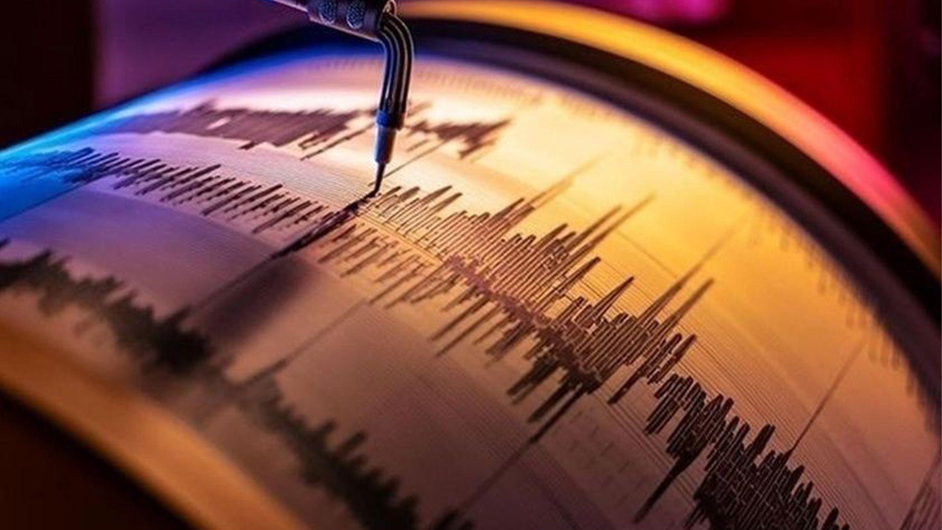 بوومەلەرزەیەکی بەهێز سالڤادۆر و گواتیمالای هەژاند