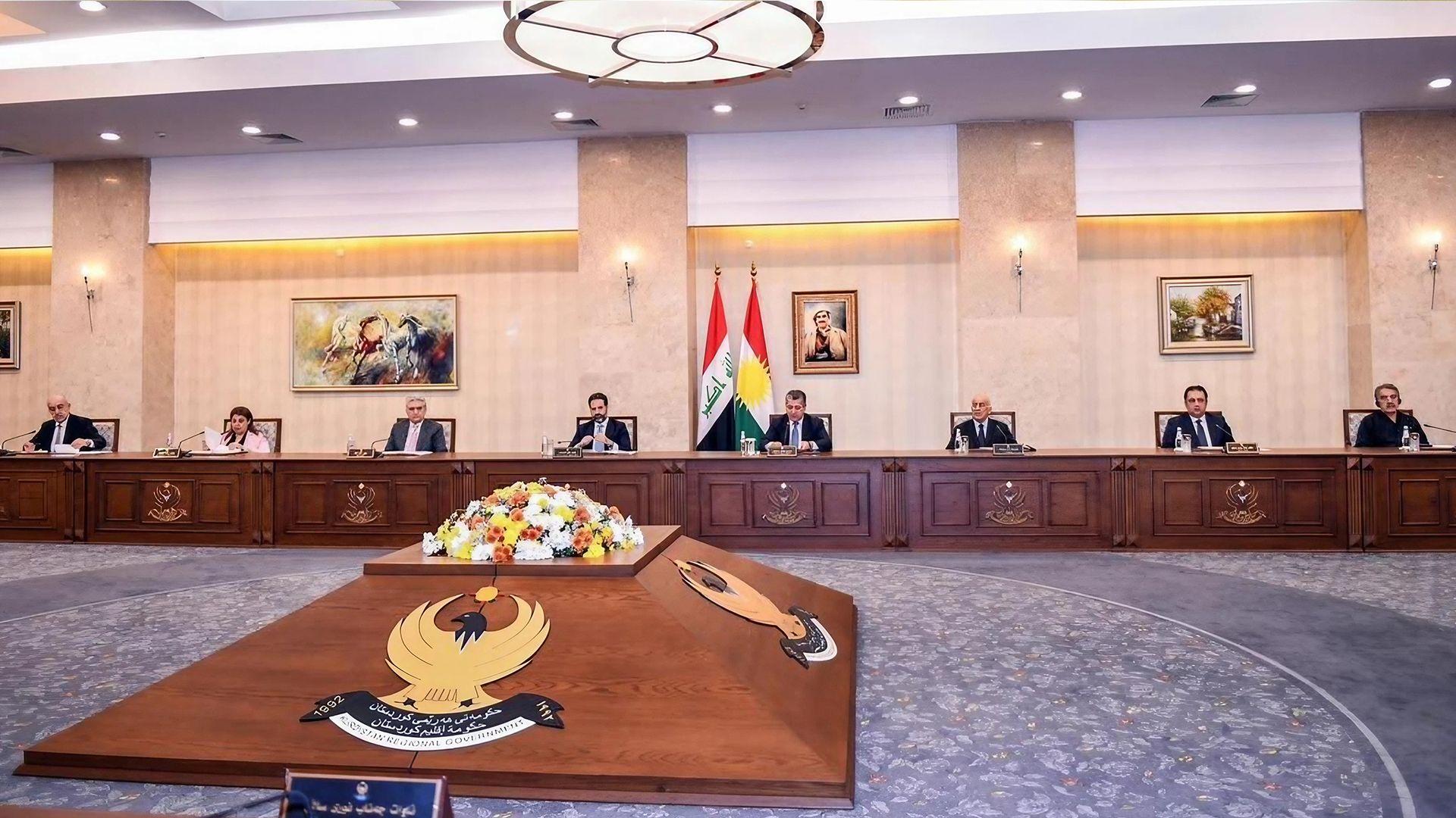 سبەینێ ئەنجومەنی وەزیرانی هەرێم پرسی هەناردەکردنەوەی نەوت و موچە تاوتوێ دەکات