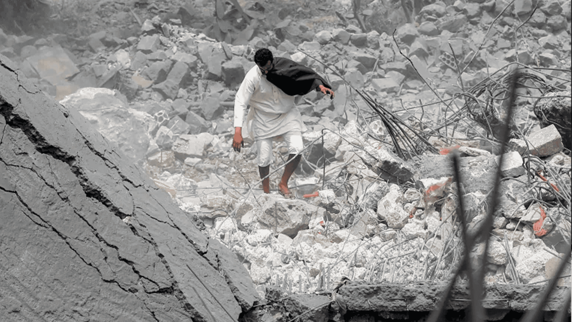 هێرشێکی ئەمریکا بۆ سەر بەندەری حودەیدە هەشت کوژراوی لێکەوتەوە