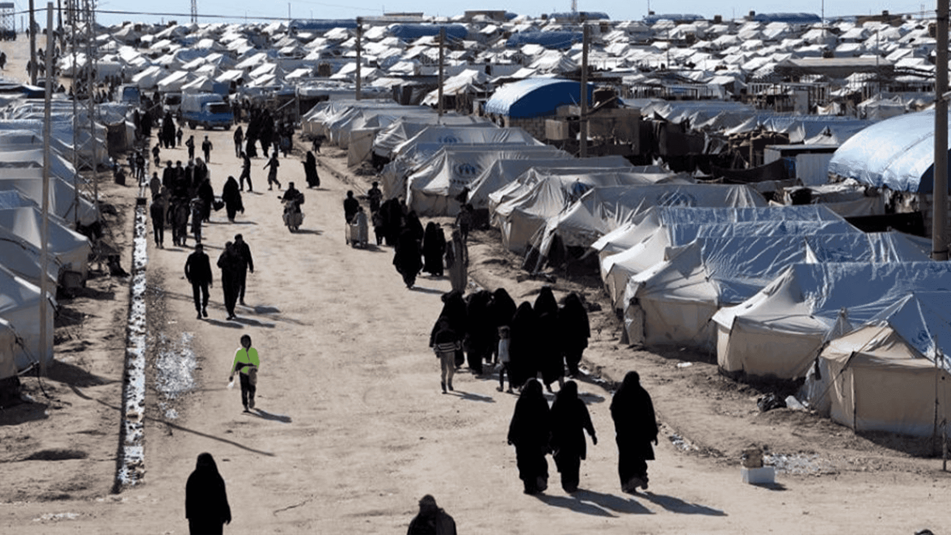 كاروانێكی تری خێزانە عیراقییەكانی كەمپی هۆل گەڕێندرانەوە عیراق