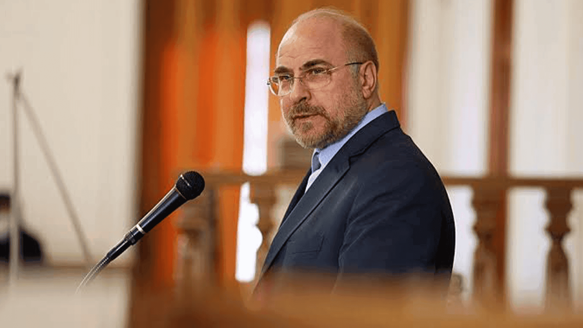 سەرۆکی پەرلەمانی ئێران هەڕەشەی هێرشکردنە سەر ئەمریکا دەکات