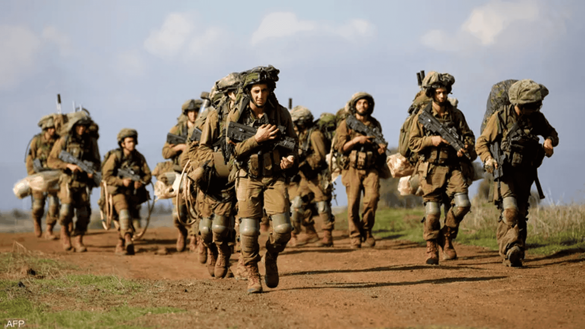 سوپای ئیسرائیل بەرەو دەروازەی غەززە پێشڕەوی دەكات