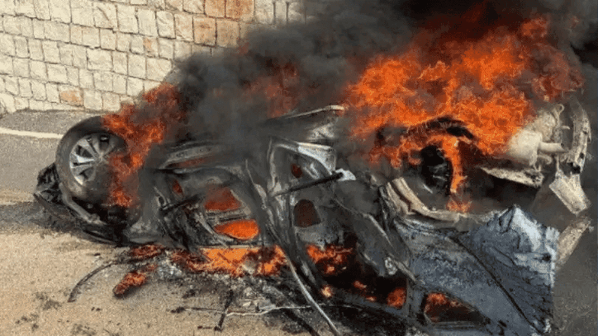 فڕۆکەکانی ئیسرائیل ئەندامێکی باڵای حیزبوڵایان لە لوبنان کردە ئامانج