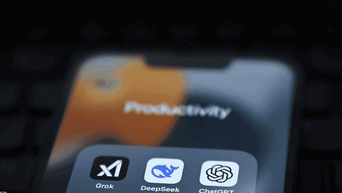 بە تۆمەتی سوکایەتی کردن بە ئەردۆغان توركیا  چاتبۆتی ئیلۆن مەسك بلۆك دەكات