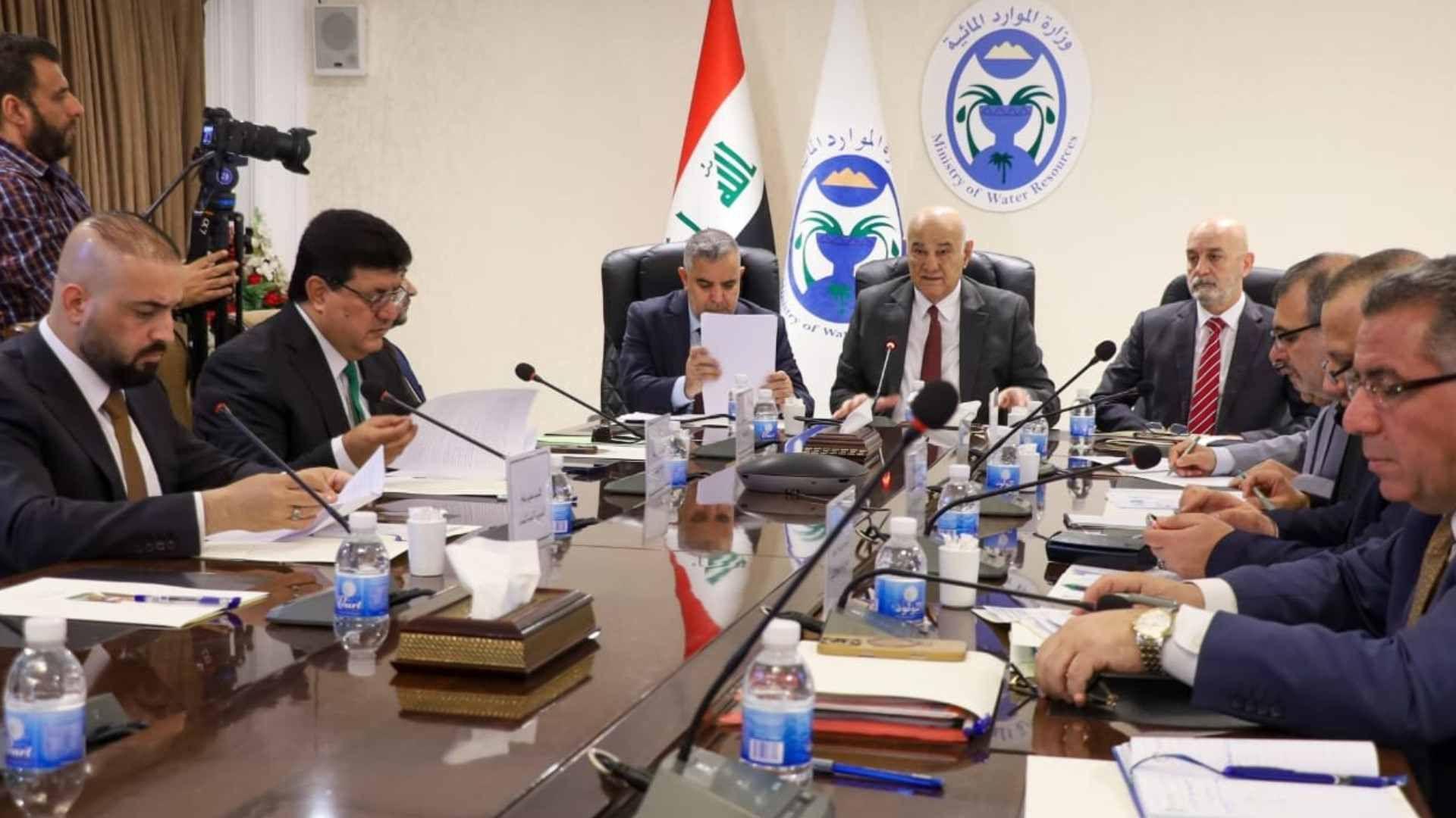 وەزیری سەرچاوە ئاوییەکانی عیراق: بە سەخترین وشکەساڵیدا تێپەڕدەبین