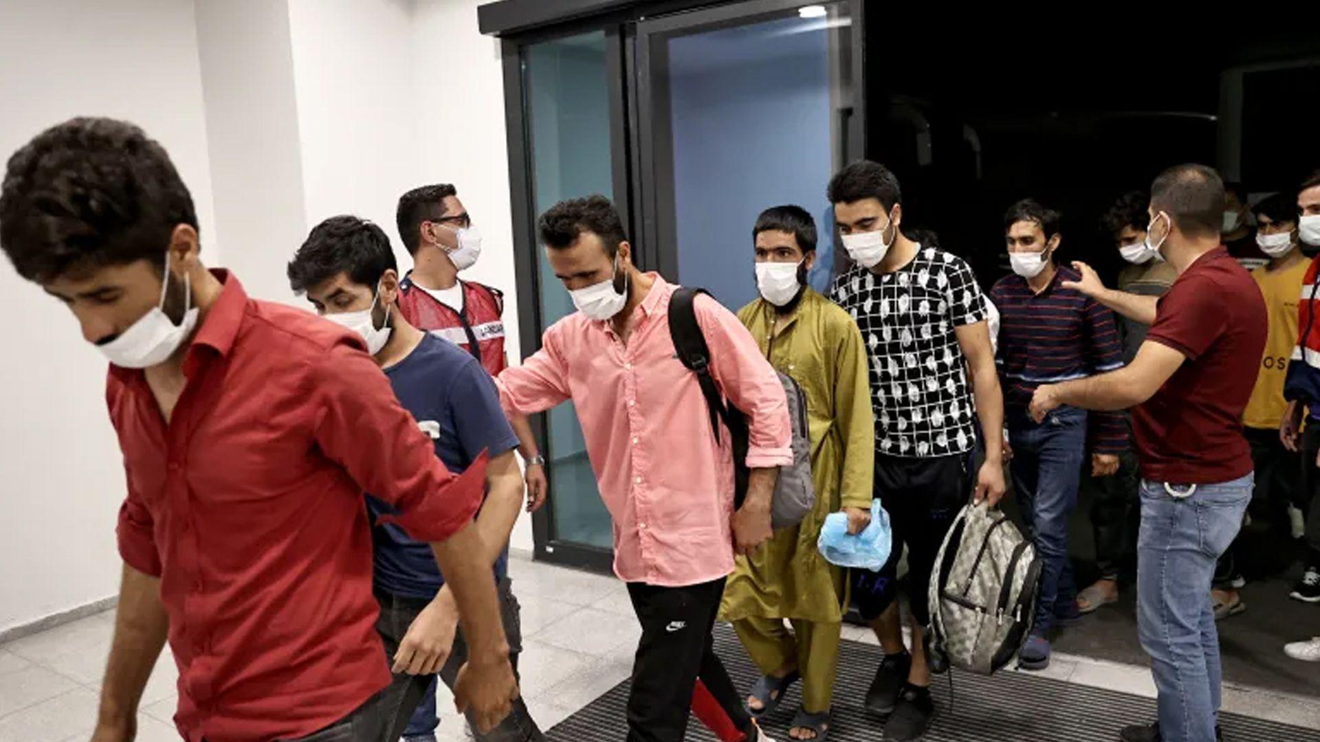 لە 12 مانگی ڕابردوودا زیاتر لە 70 هەزار كۆچبەر ڕوویان لە توركیا كردووە