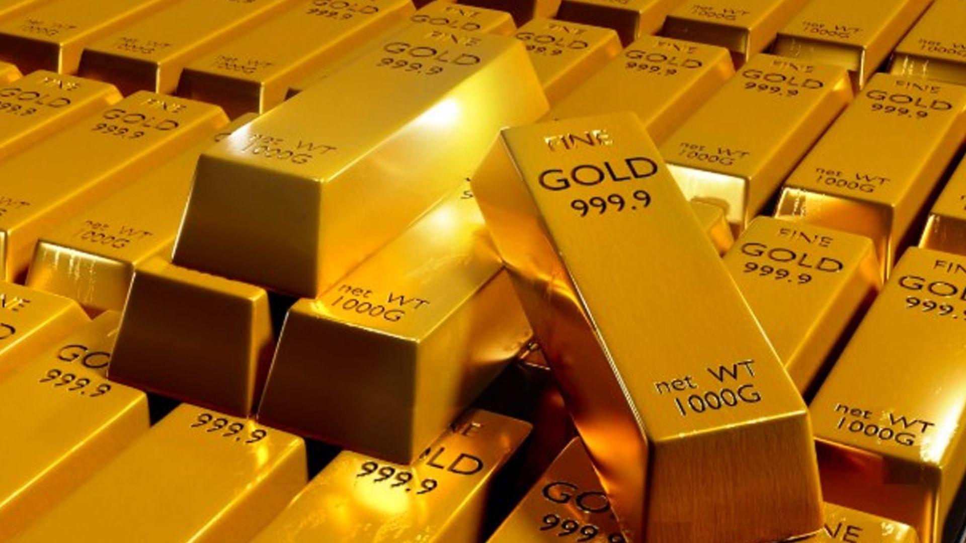 نرخی زێڕ گەورەترین دابەزینی مانگانەی لە دوای ساڵی 2008ـەوە تۆمار دەکات