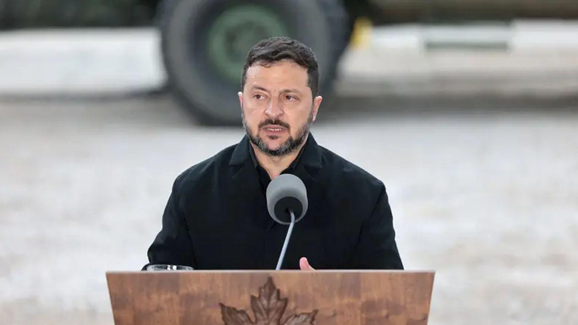 زیلینسکی: ئۆکراین ئامادەیە بە مەرج هێرشکردنە سەر پاڵاوگەکانی نەوتی روسیا رابگرێت
