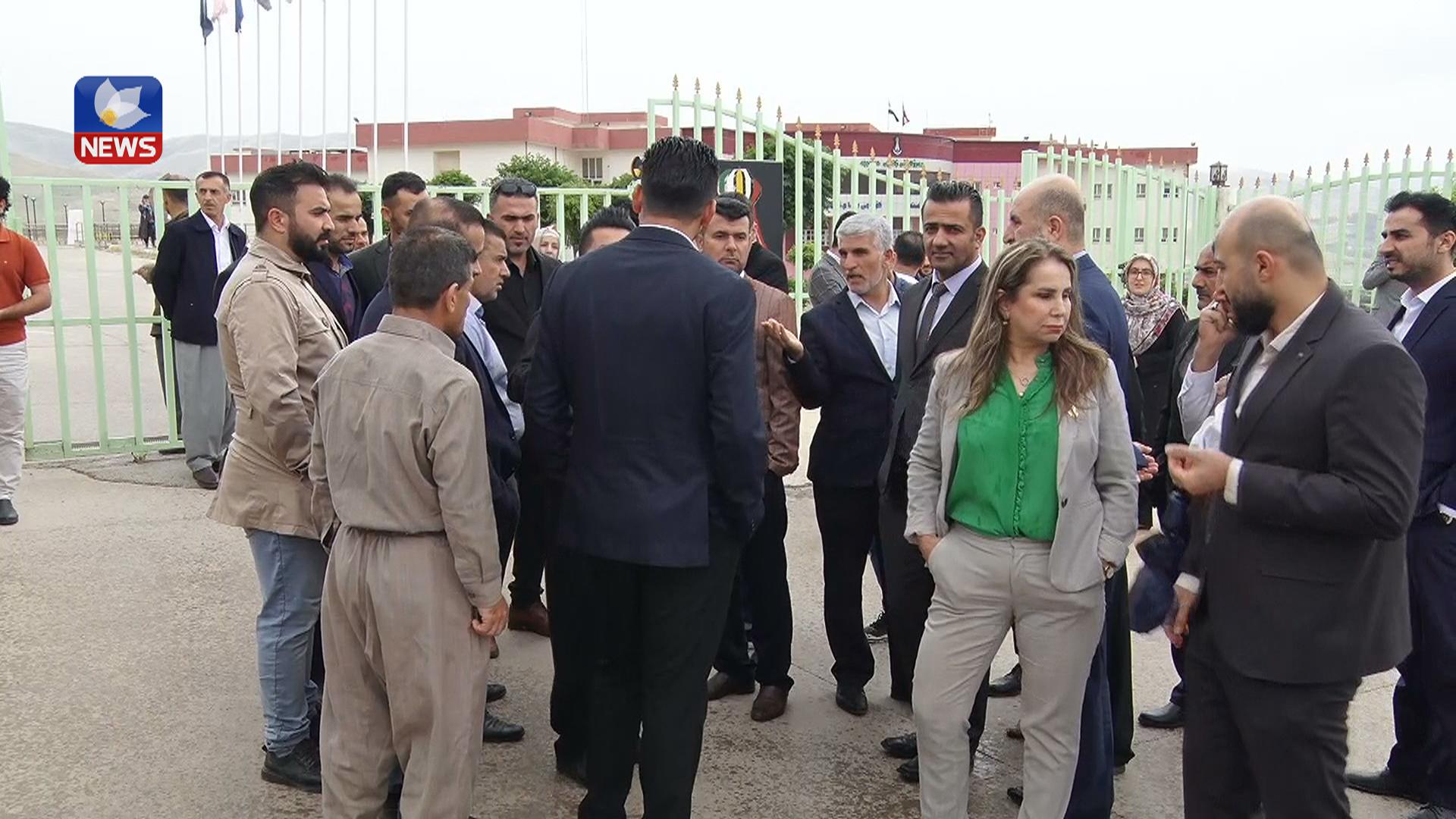 فەرمانبەرانی زانکۆی ھەڵەبجە داوایانکرد مووچەی مانگی سێ و چواریان بۆ خەرج بکرێت