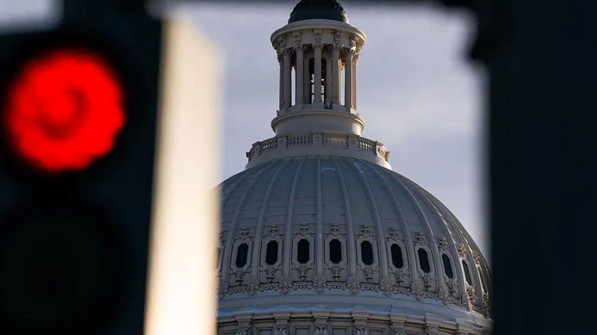 بۆ کۆتاییهێنان بە داخستنی حکومەتەکەی، دۆناڵد ترەمپ پرۆژە یاسایەک ئیمزا دەکات