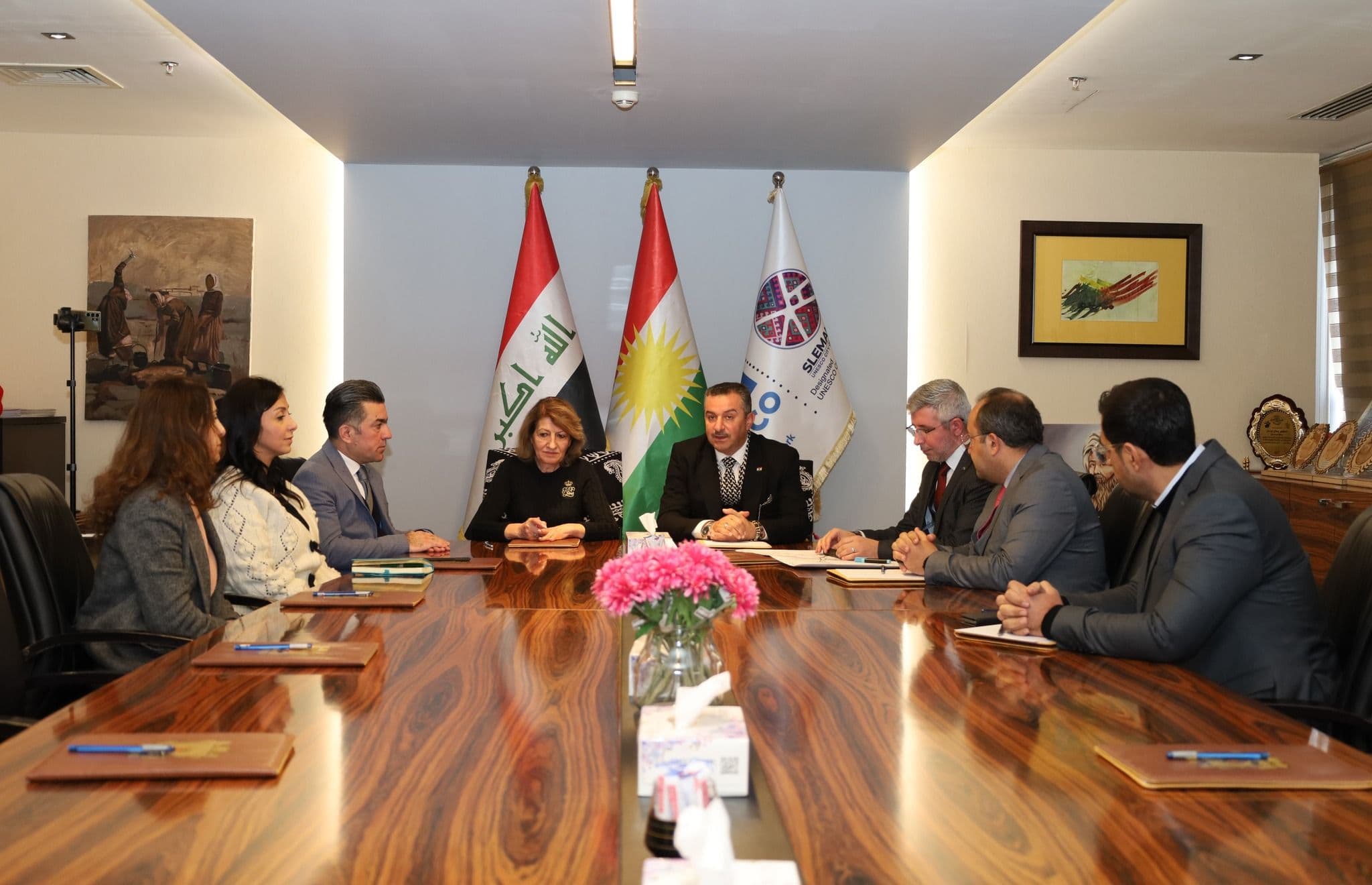 article gallery image