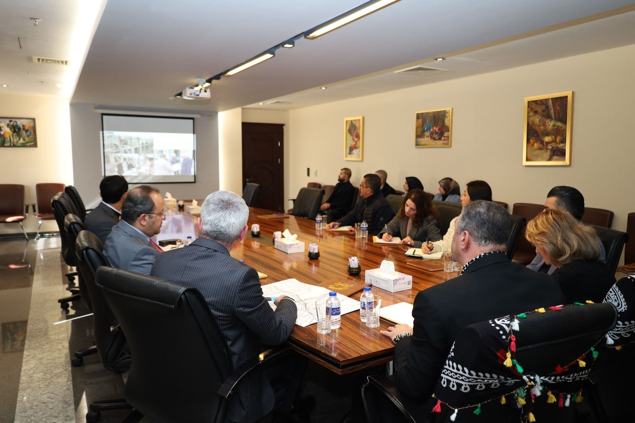 article gallery image