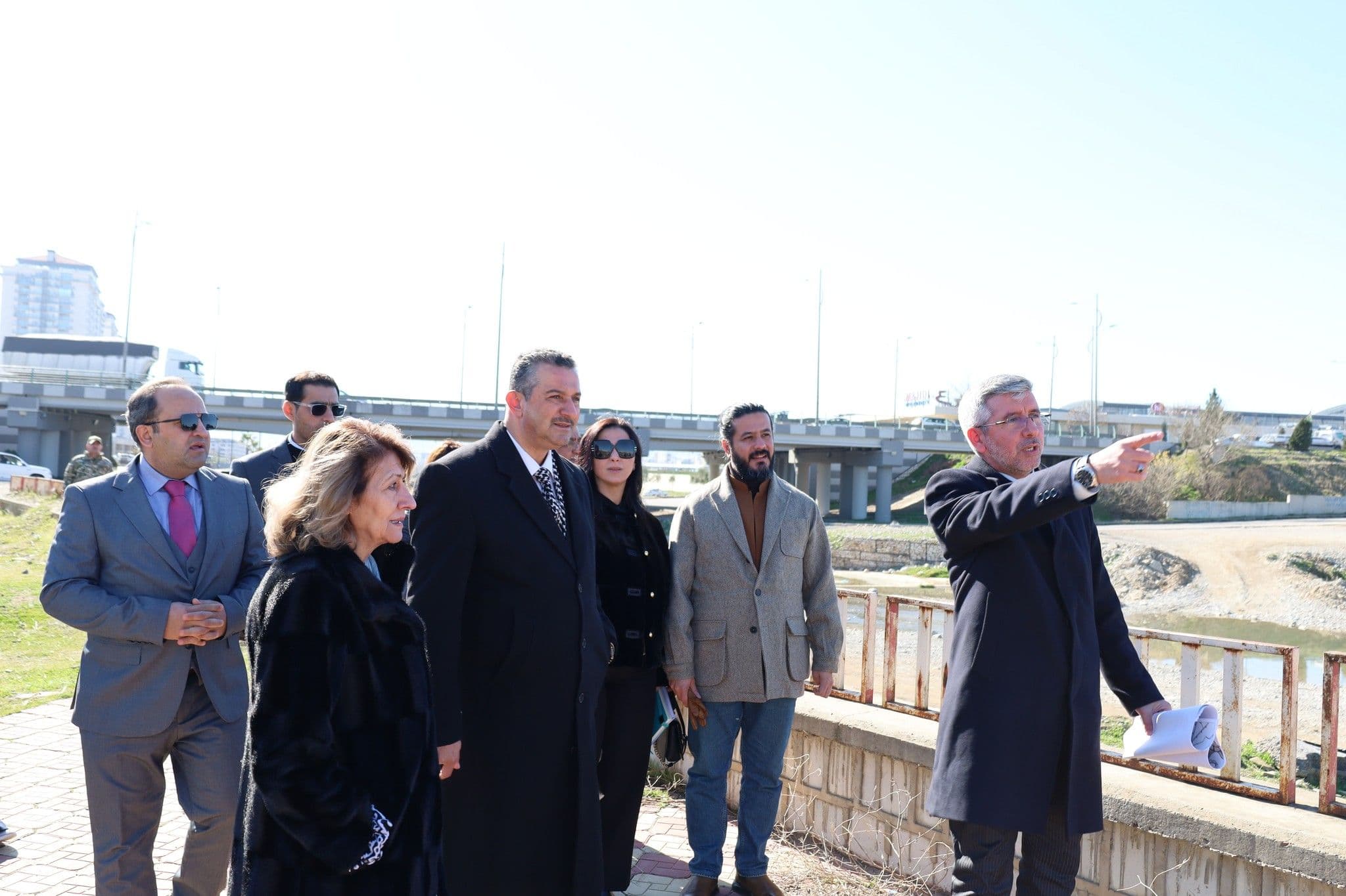 article gallery image