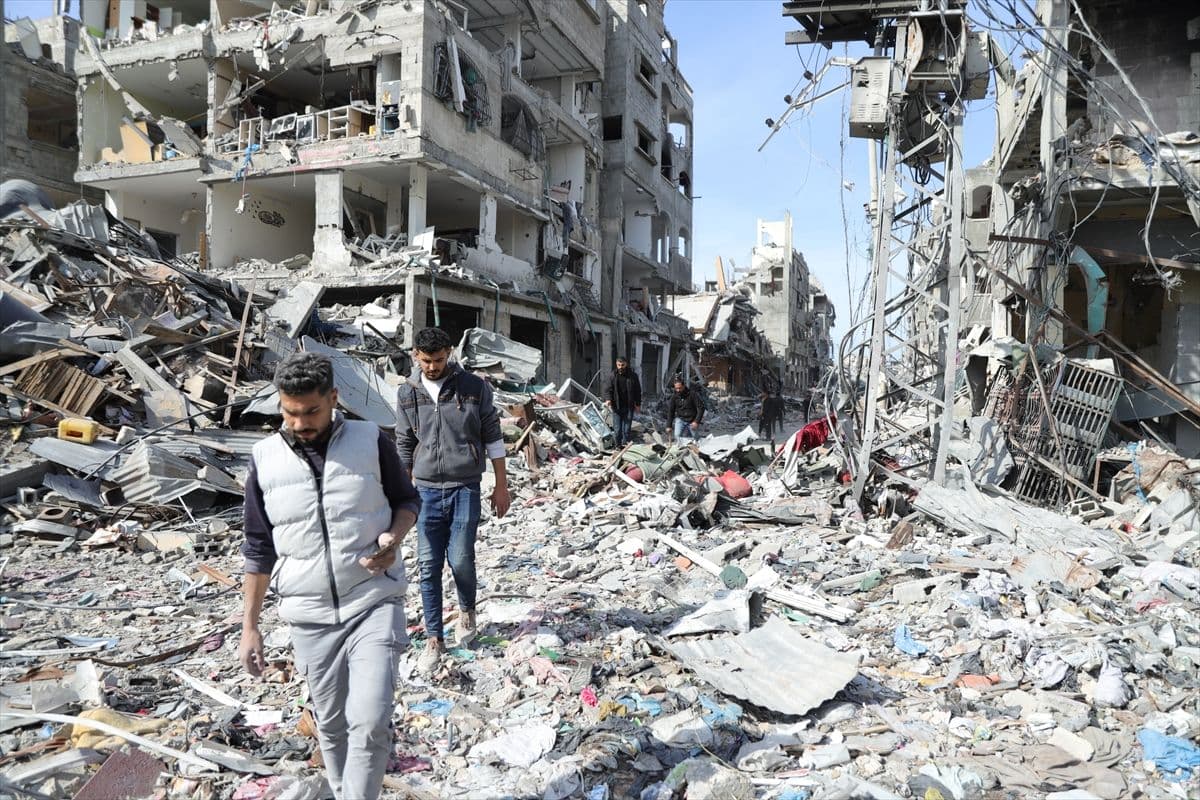 article gallery image