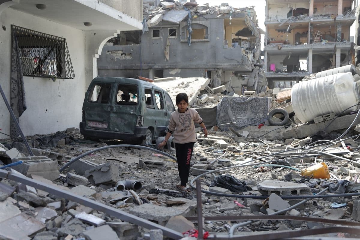 article gallery image