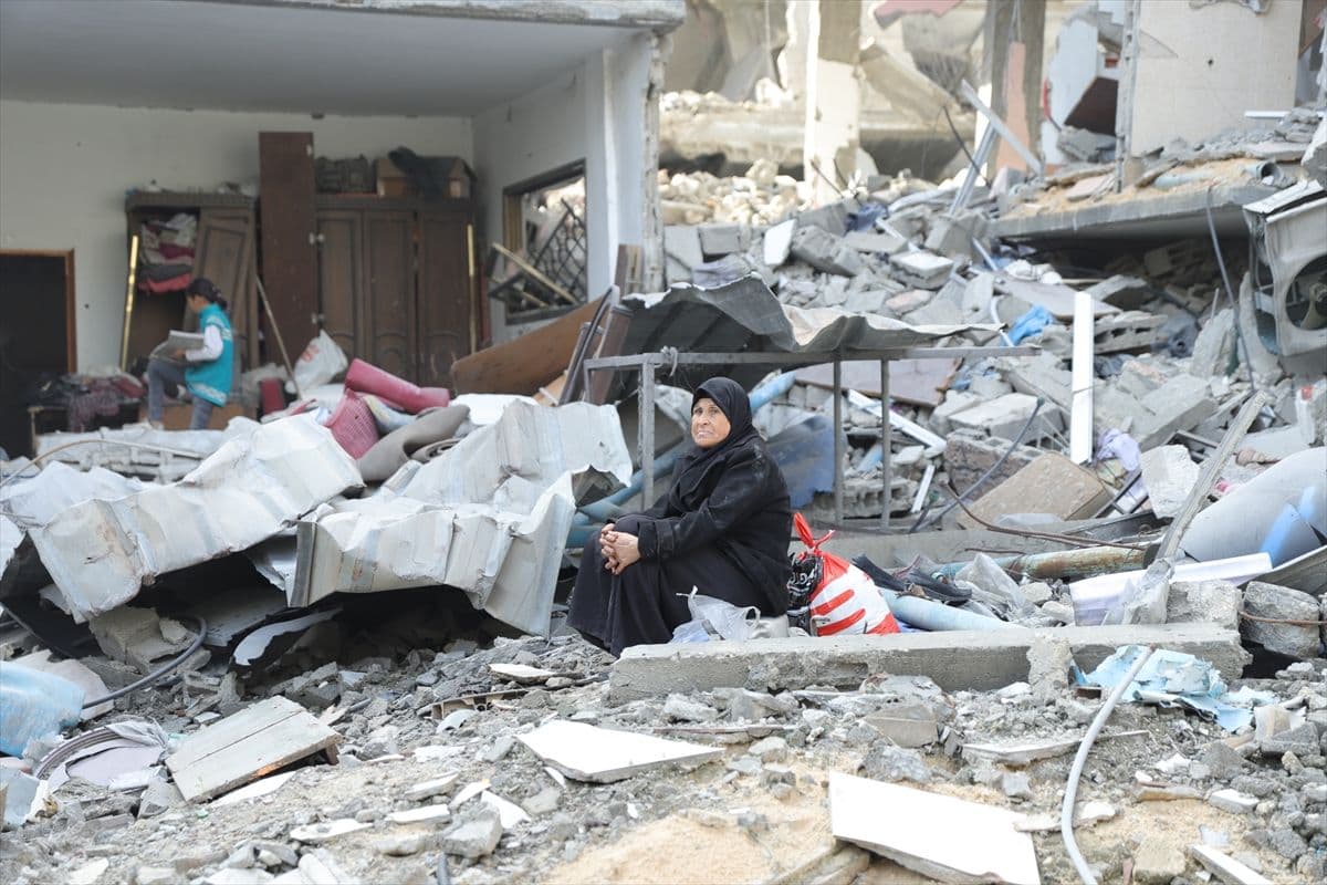 article gallery image