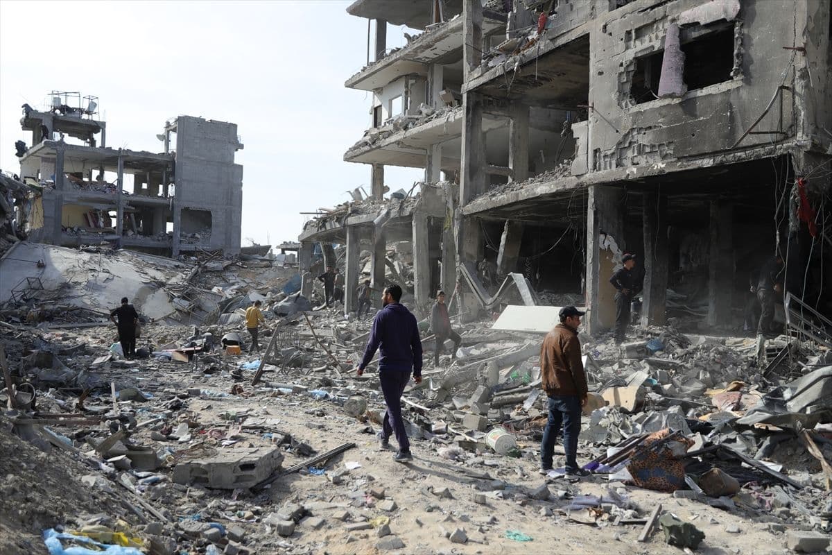 article gallery image