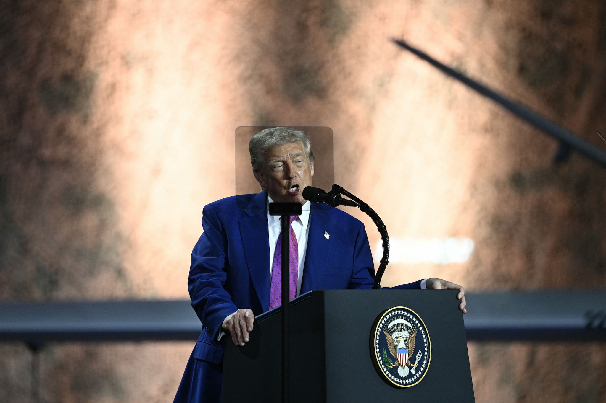 article gallery image