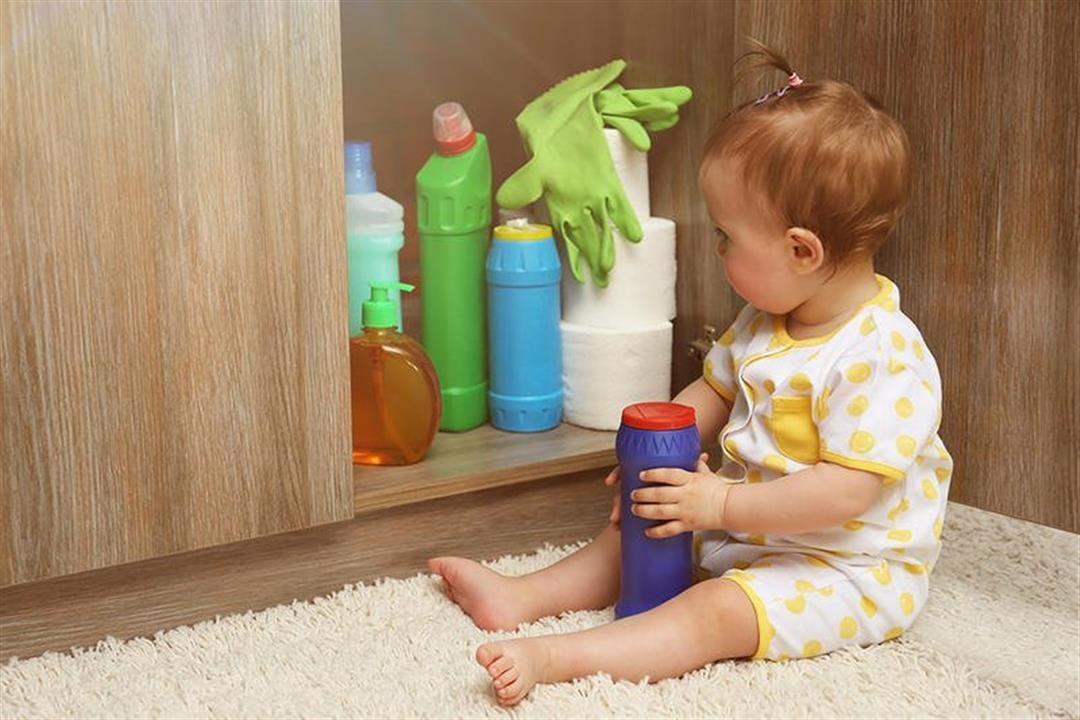 المنظفات المنزلية.. "سموم متخفية" تهدد حياة الأطفال: حصيلة صادمة خلال 15 عاماً