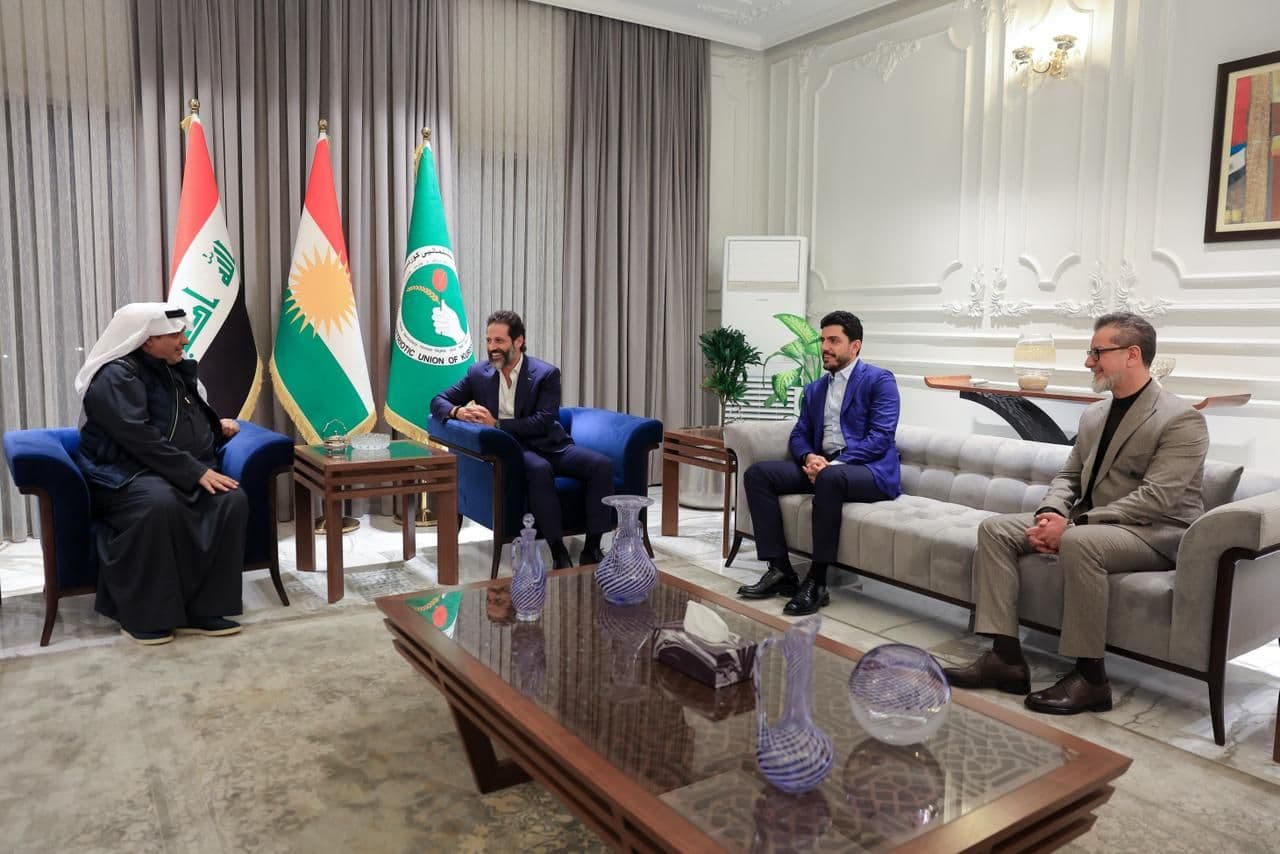 article gallery image