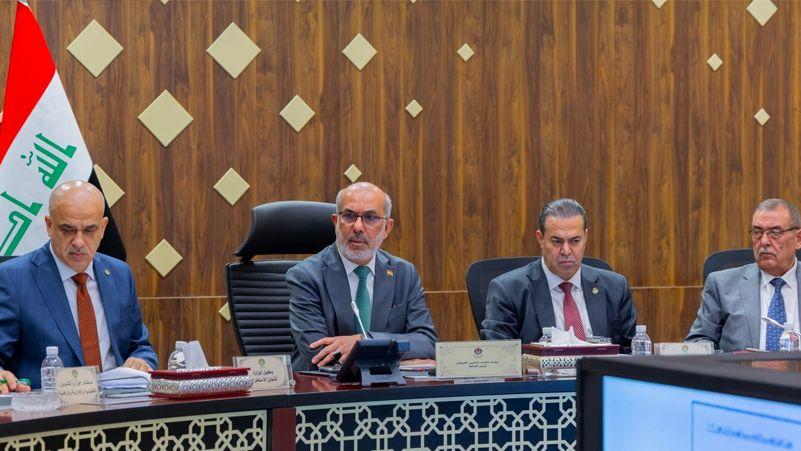 وەزیری نەوتی عیراق: کار بۆ زیاترکردنی هەناردەی نەوت دەکەین بۆ پشتگیریکردنی بودجە