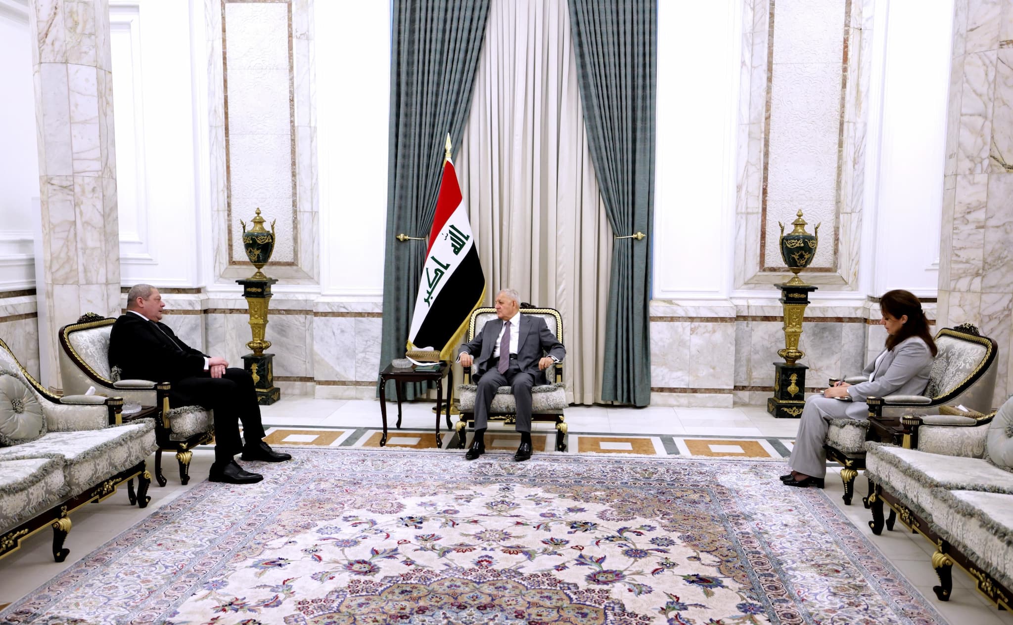 article gallery image